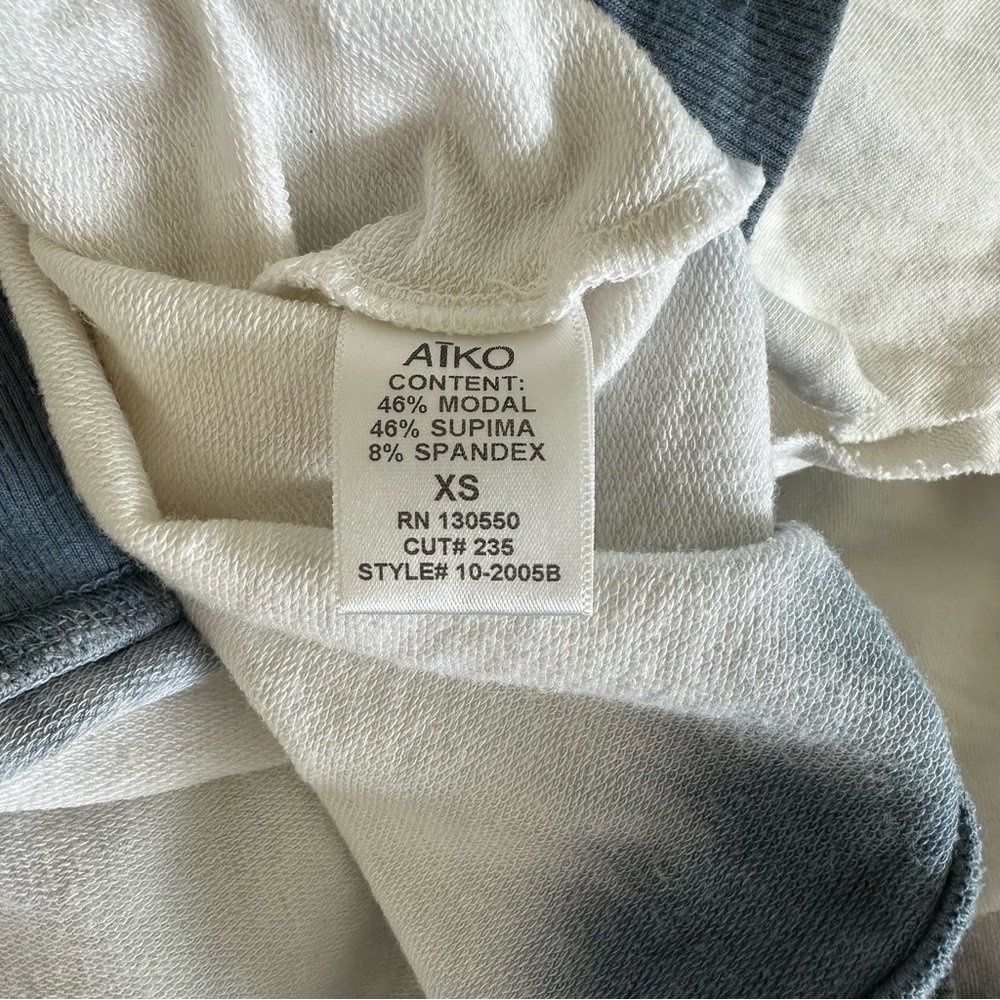 Aiko Blue Tie Dye Lightweight Zip Poncho Like Oversized Dolman Sleeve Top XS - Picture 5 of 6